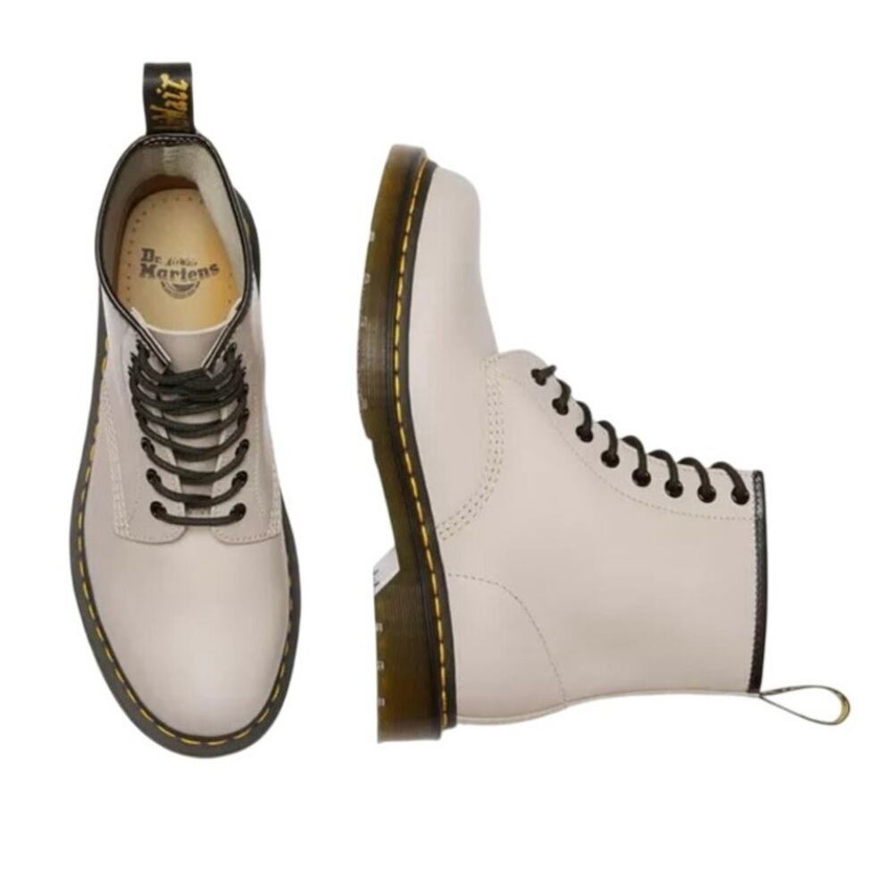 NEW Dr. Martens 1460 Smooth Leather Boots in Vintage Taupe Womens 10 EU EU 42